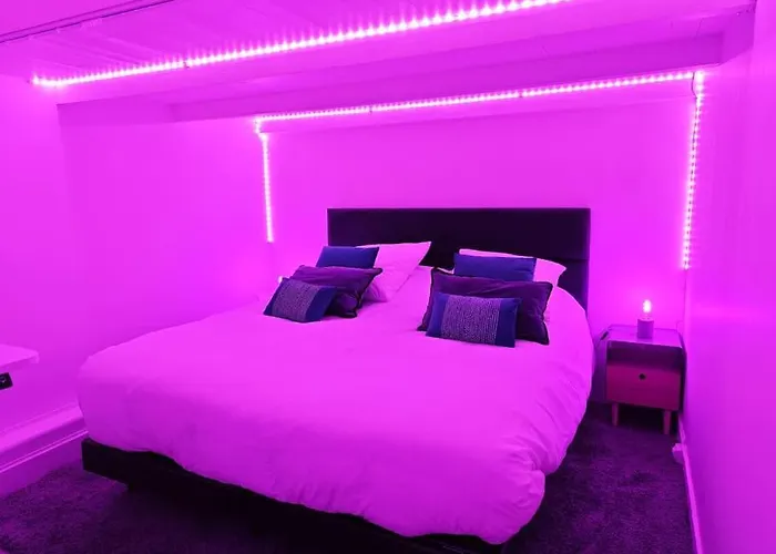 Apartment Confortable Et Luxe A Deux Pas Du Chateau De *