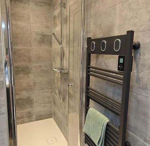Apartment Confortable Et Luxe A Deux Pas Du Chateau De Versailles